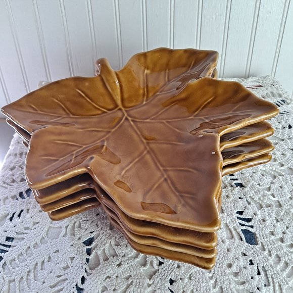 Pottery Barn Dining 4 Pottery Barn Maple Leaf Plates Poshmark